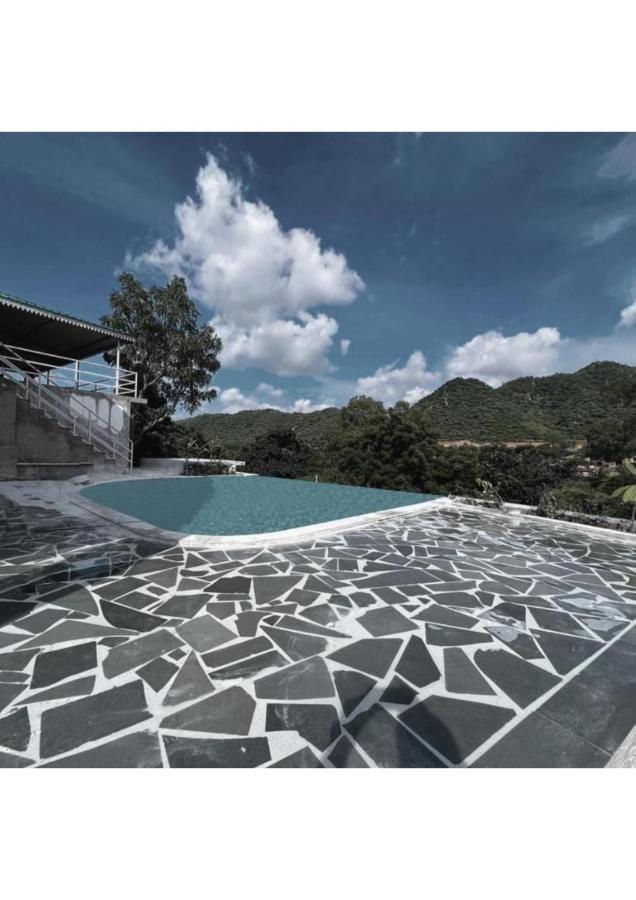 Lake City Villa Udaipur Extérieur photo